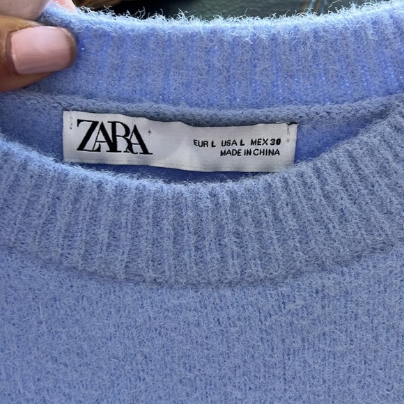 Periwinkle Zara JEWEL BUTTON KNIT SWEATER
Size L - Picture 8 of 10